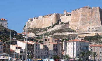 Citadelle de Bonifacio vue du port